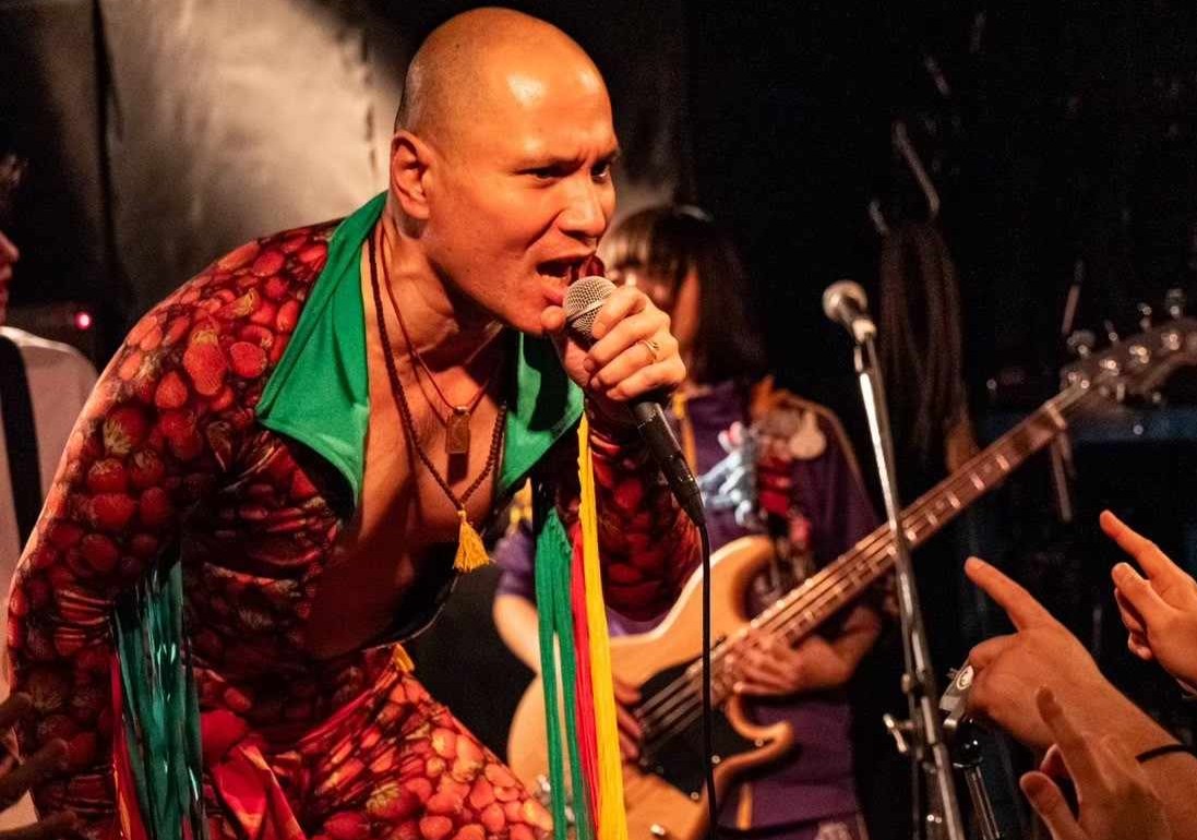 アントーニオ本多